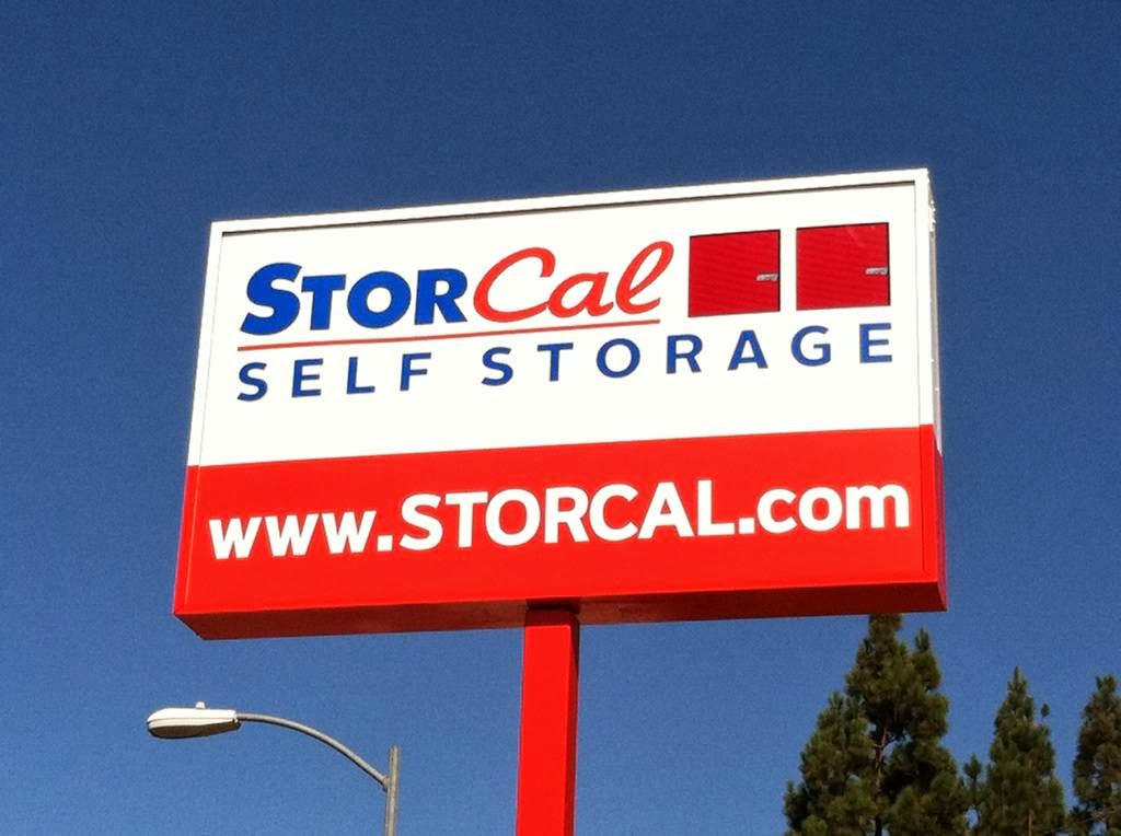 Self Storage in Chatsworth, CA